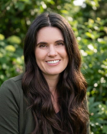 Michelle De Nooy, LCSW, founder of Restorative Roots Counseling